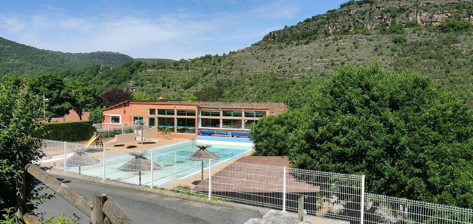 Kemping Camping Cascade Aveyron Saint-Rome-de-Tarn